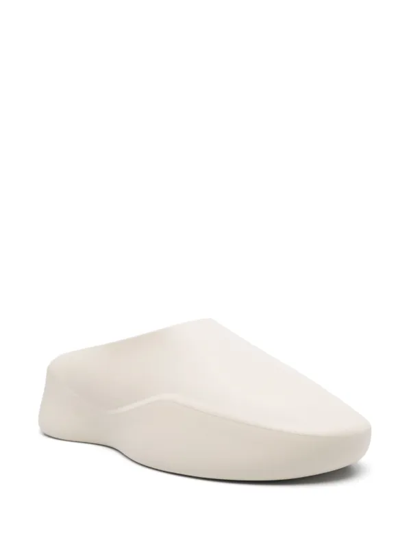 Fear Of God EVA Runner Slides | White | FARFETCH SG