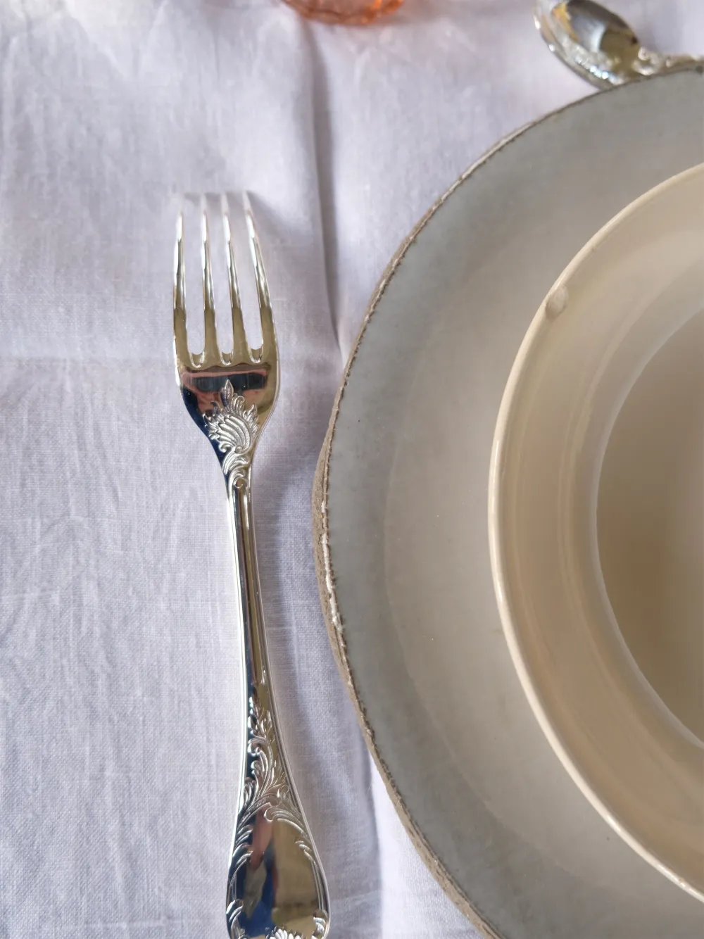Marly 24-Piece Flatware Set (Six-Person Setting)