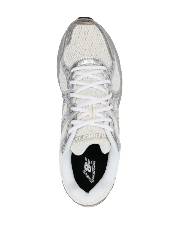 New Balance 860v2 “Gold Medal” スニーカー | ホワイト | FARFETCH JP