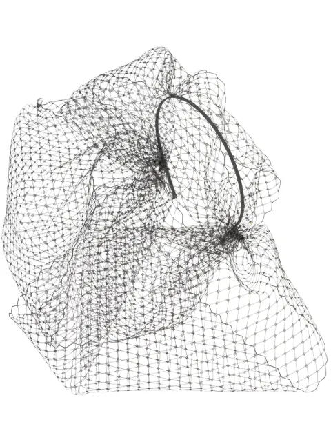 Jennifer Behr Grand beehive voilette