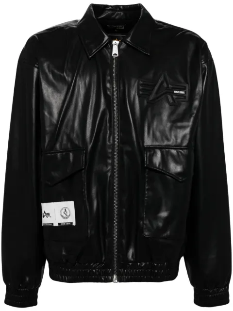 izzue logo patch jacket