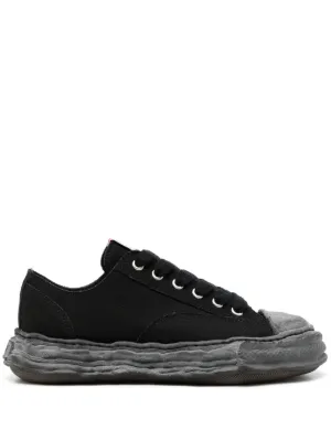Maison MIHARA YASUHIRO Peterson low-top Sneakers | Black | FARFETCH