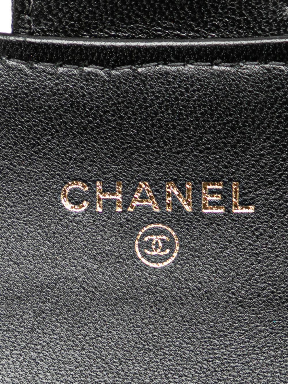 CHANEL 2021 CC Quilted Lambskin Flap Card Holder On Chain crossbody bag Women