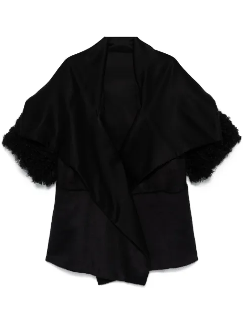 Alberta Ferretti capa con ribete texturizado