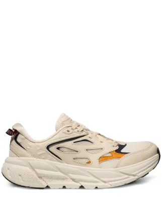 HOKA