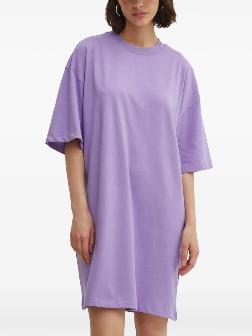 HUGO vestido estilo playera bordada | morado | Image 1