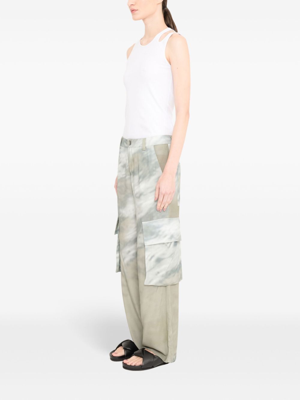 Shop Uma Raquel Davidowicz Abstract-print Trousers In Green