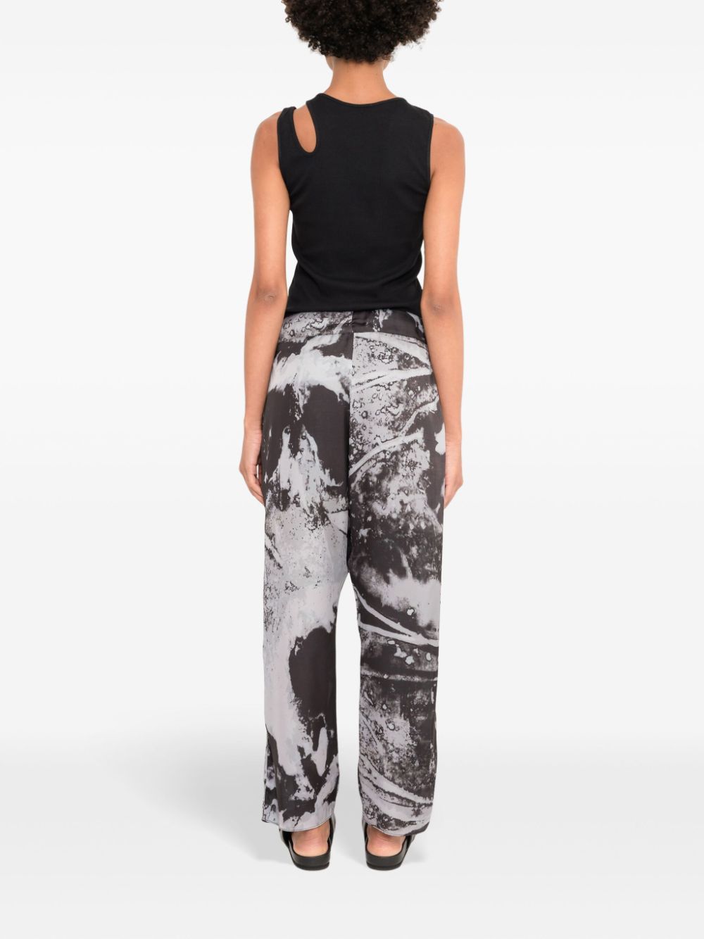 Shop Uma Raquel Davidowicz Abstract-print Trousers In Grey