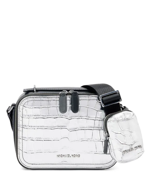 Silver messenger bag with good strap