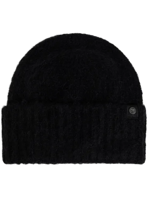 Canada Goose logo-plaque beanie Women