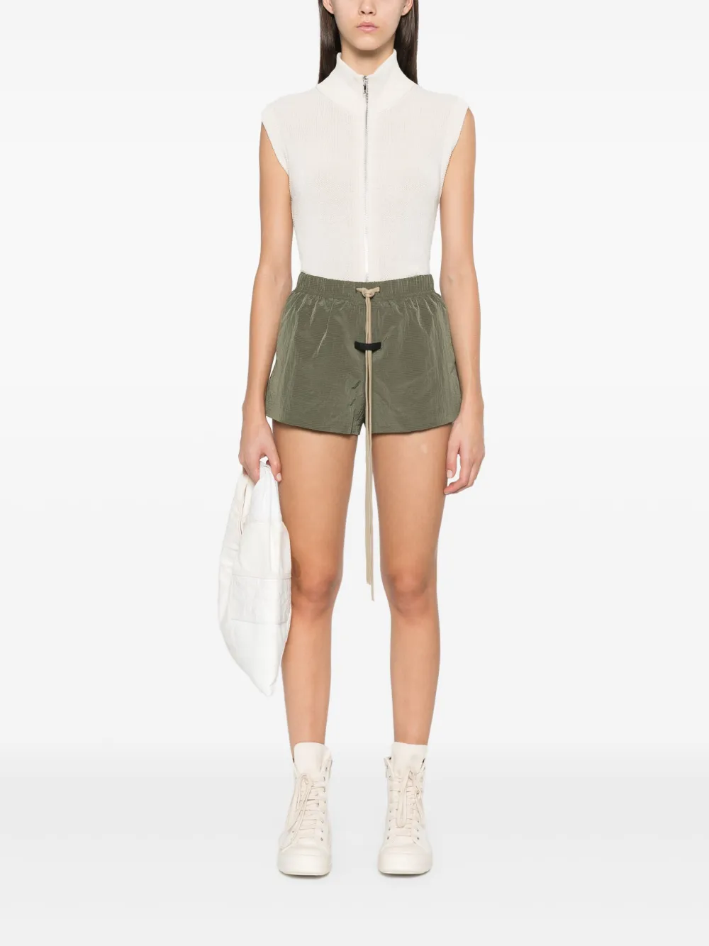 FEAR OF GOD ESSENTIALS Ripstop hardloopshorts Groen