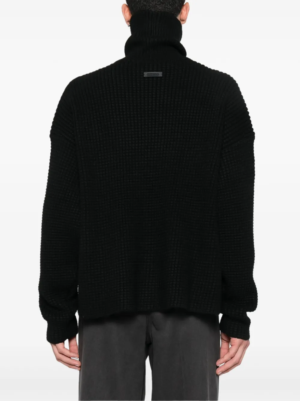 FEAR OF GOD ESSENTIALS タートルネック セーター | ブラック | FARFETCH JP