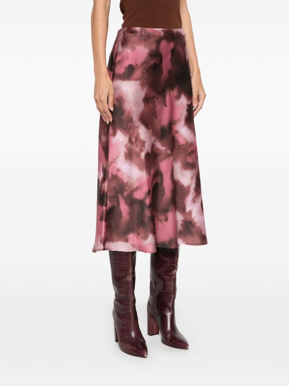 Shop Liu •jo Abstract Pattern Midi Skirt In Pink