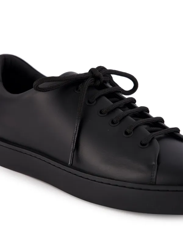 Manolo Blahnik レザースニーカー | ブラック | FARFETCH JP