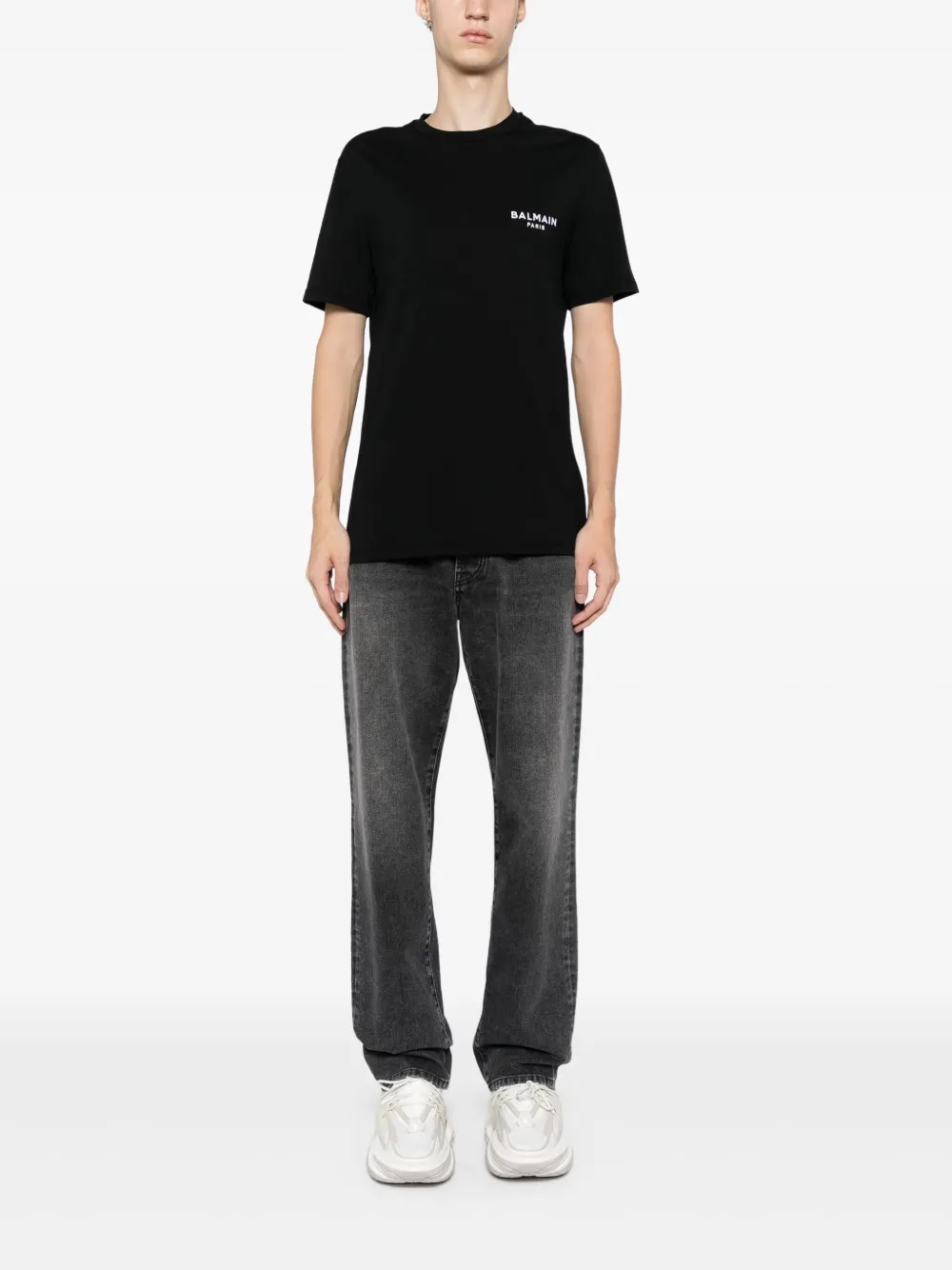Balmain Katoenen T-shirt met geborduurd logo - Zwart