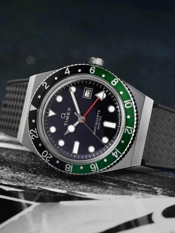 TIMEX Q Timex GMT 38mm 腕時計 | ブラック | FARFETCH JP