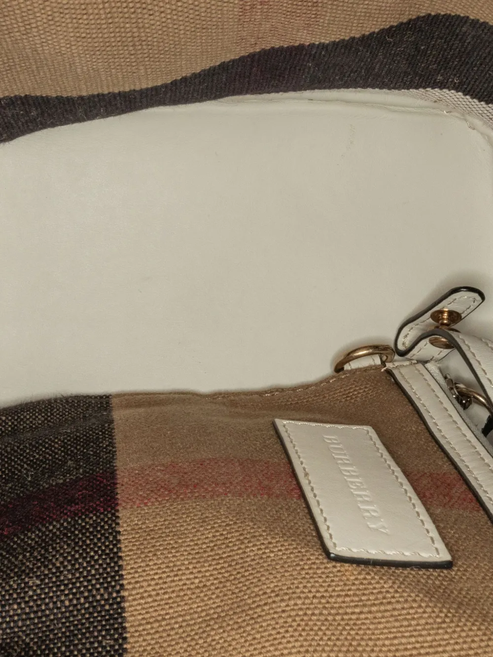 Burberry ashby bucket bag new arrivals