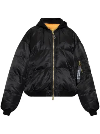 VETEMENTS