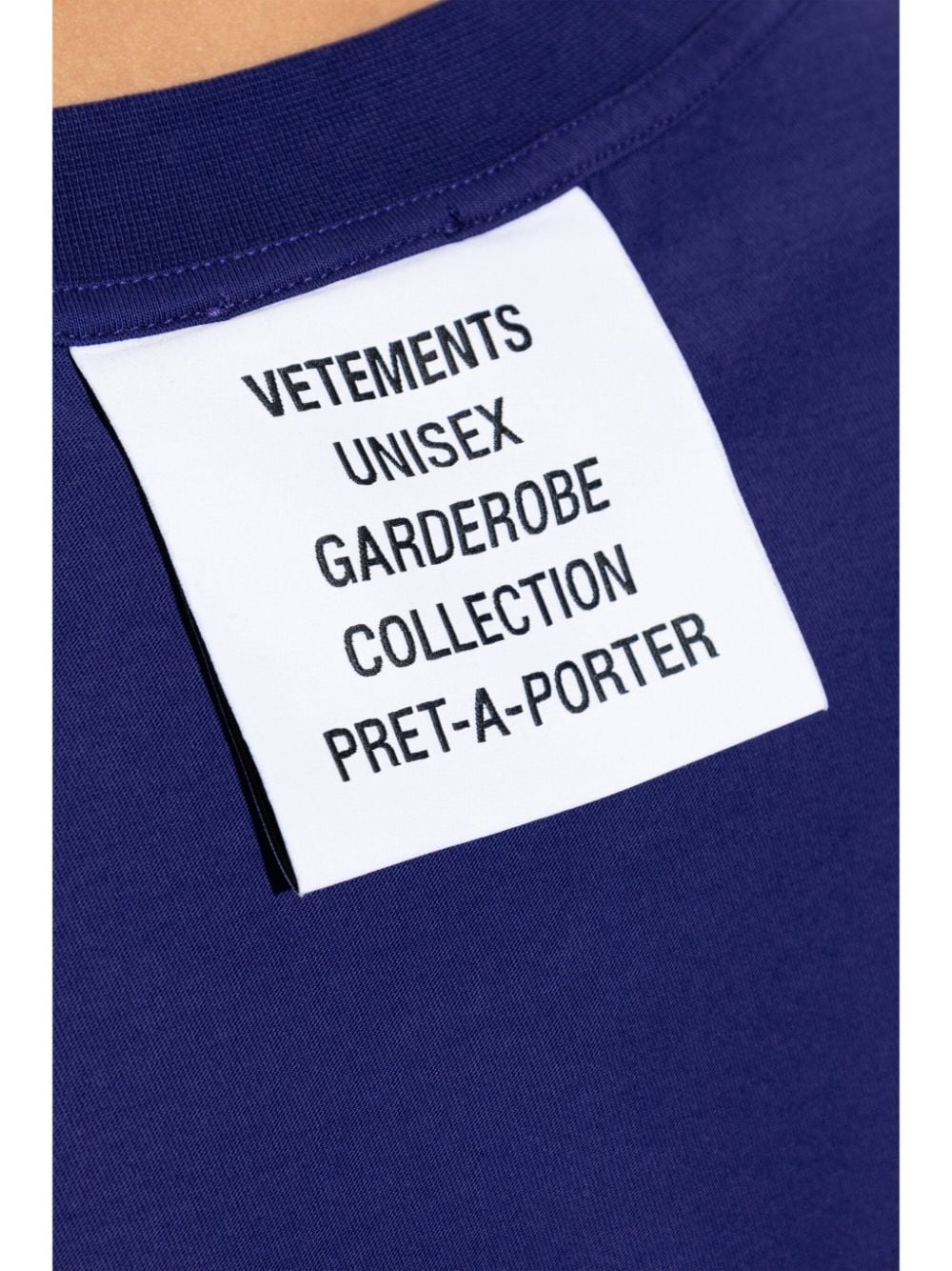 Shop Vetements Logo Embroidered T-shirt In Blue