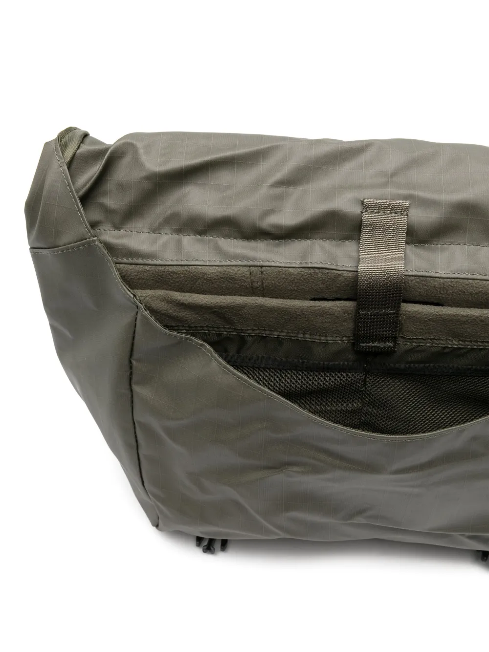 The North Face Base Camp Voyager Messenger Bag Green FARFETCH
