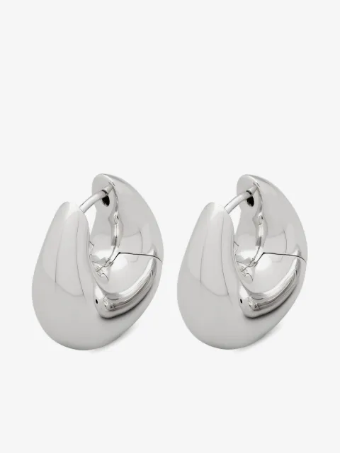 Tom Wood medium Bao earrings 