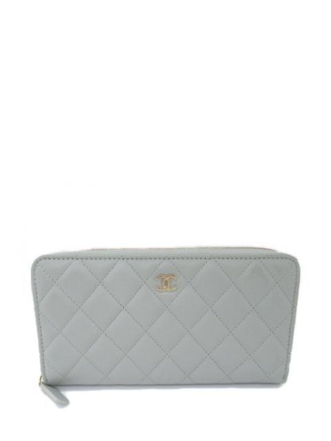 CHANEL 2020s diamond-quilted wallet Women