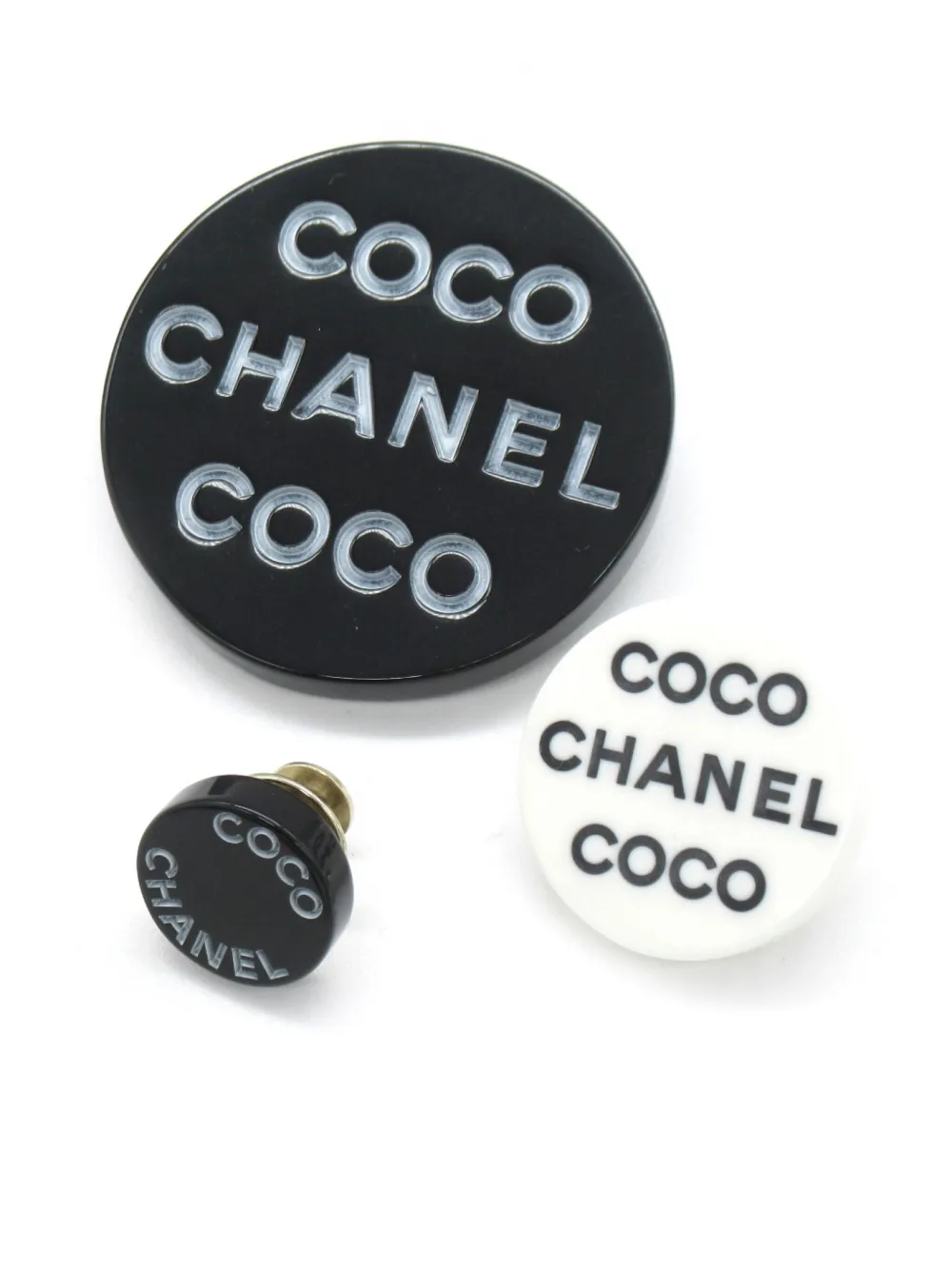CHANEL Pre Owned Lot De Trois Pins Logo 1986 1988 Noir FARFETCH FR