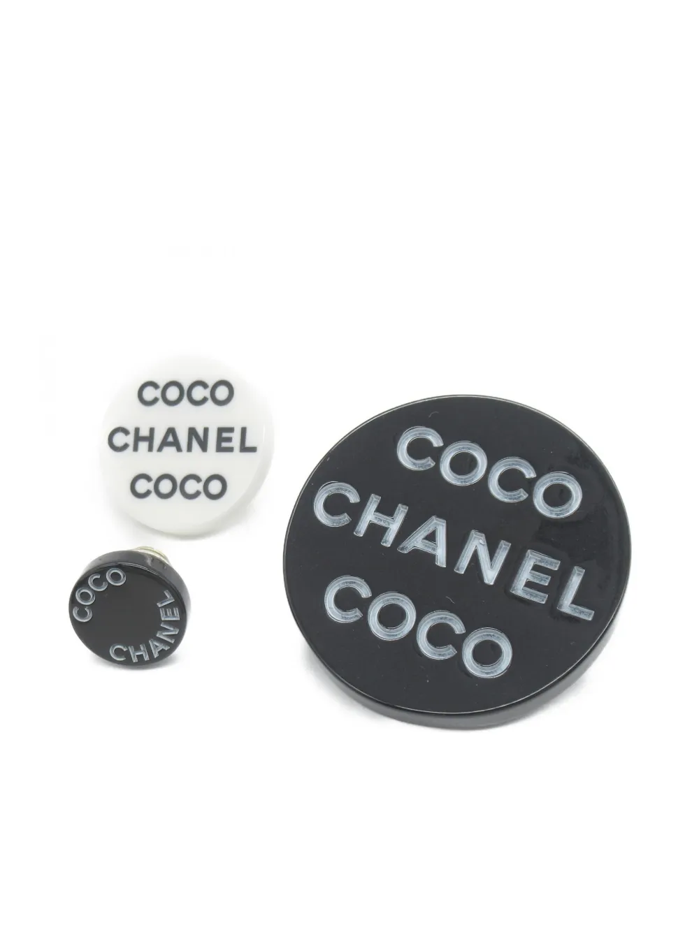 CHANEL Pre-Owned 1986-1988 logo three-piece pins set - Zwart