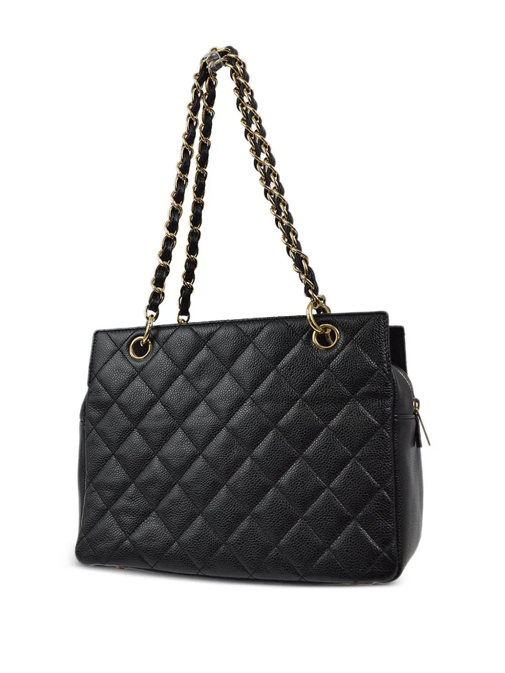 Chanel handbag shopping store