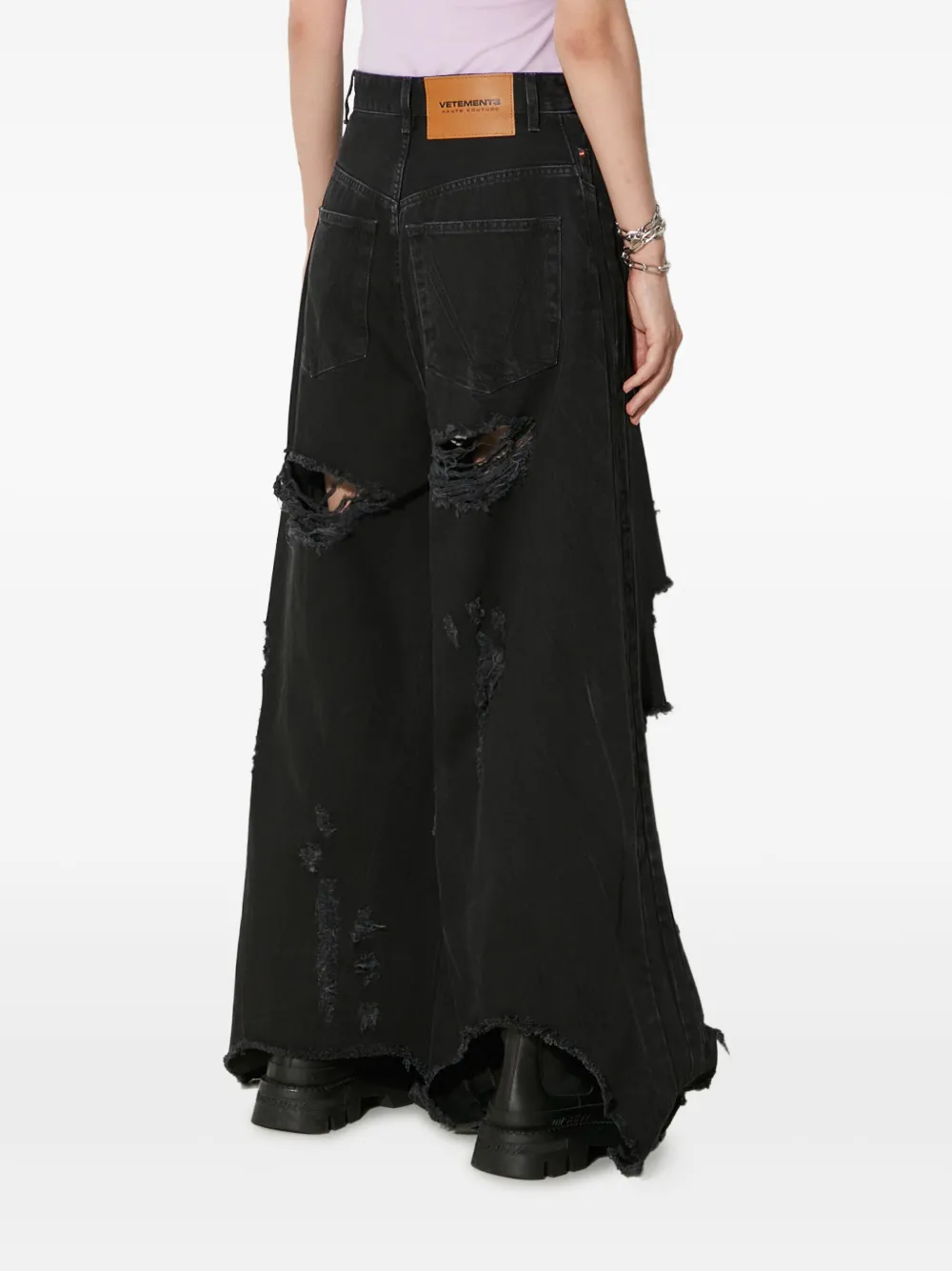 VETEMENTS Big Shape gerafelde broek Zwart