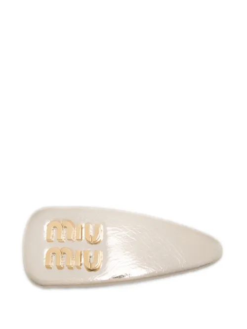 Barrette en cuir à fini verni - Miu Miu - Modalova