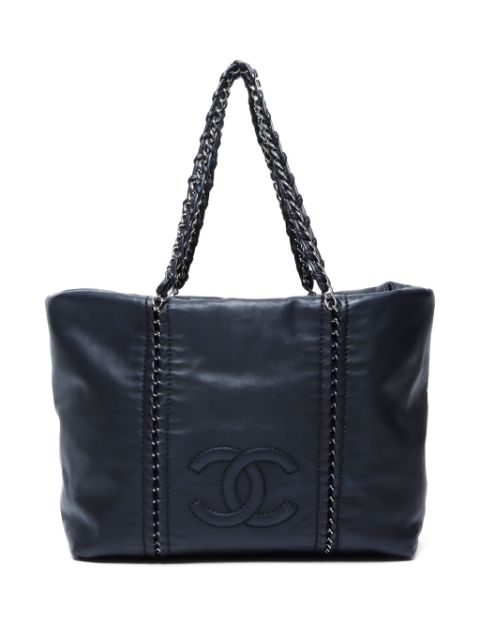 HOT SALE CHANEL 2005-2006 CC chain handbag Women