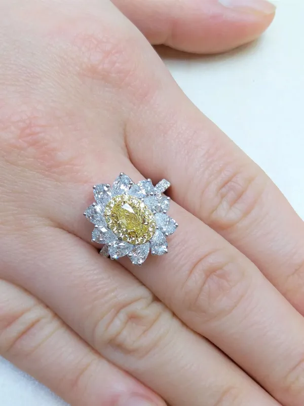 HYT Jewelry 18kt White Gold Yellow Diamond Ring Silver FARFETCH EG