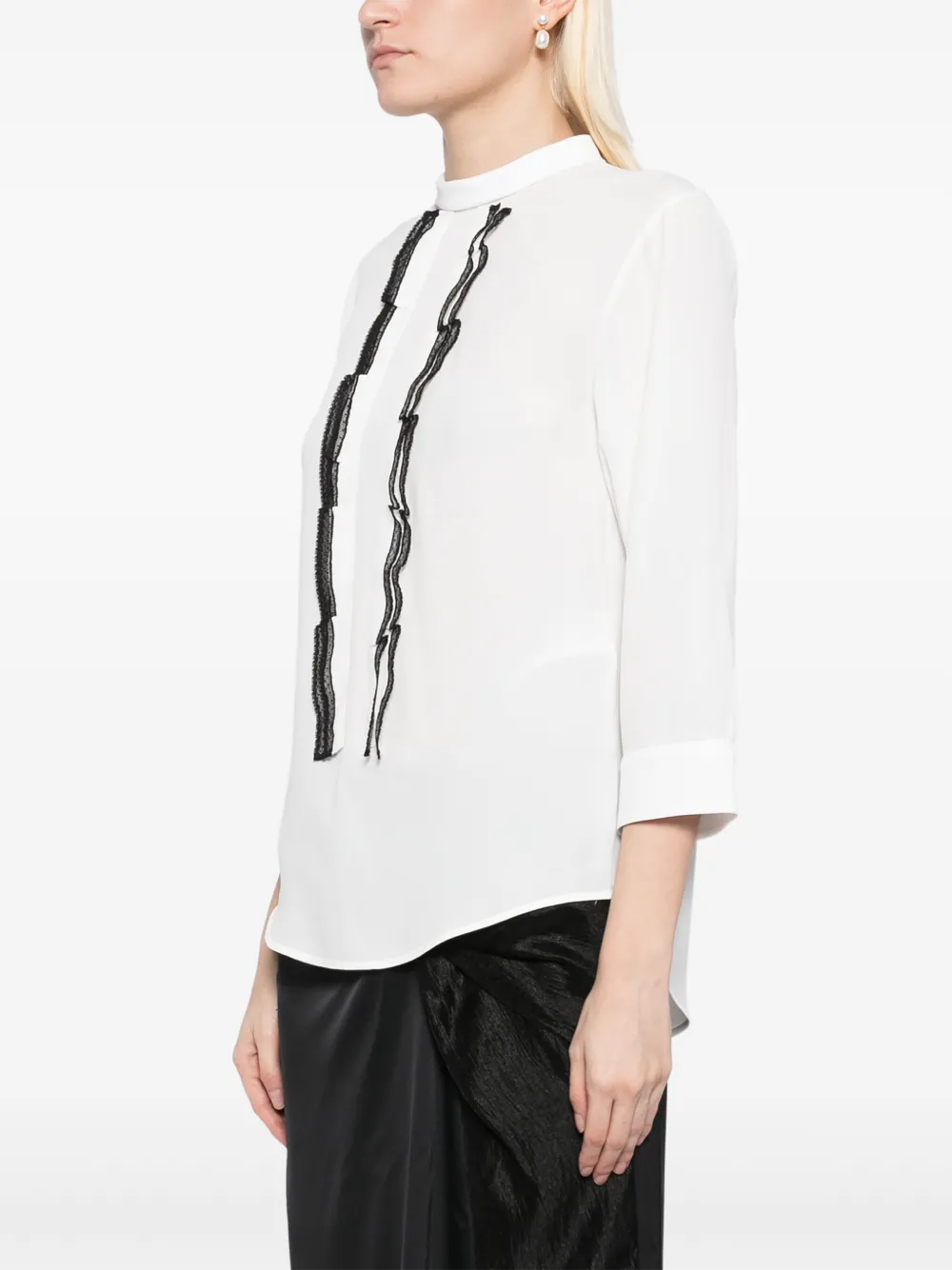 N°21 Lace Detail Blouse In White