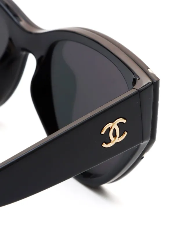 CHANEL Pre Owned Lunettes De Soleil CC a Monture Papillon Noir FARFETCH CM