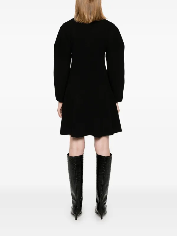“By Malene Birger” DielleVネックプリーツミニドレス Black Patou | ウール ピナフォア ミニドレス