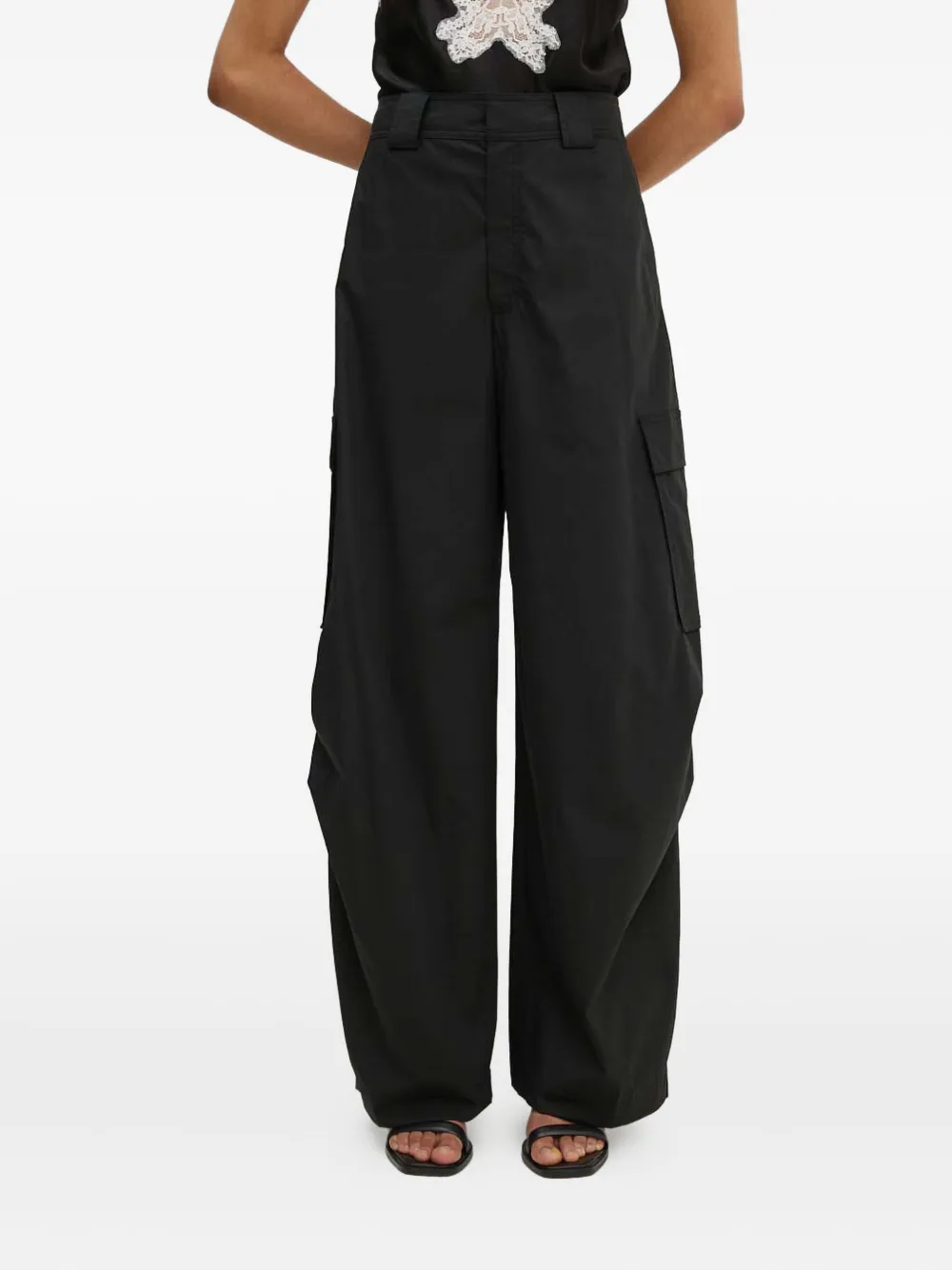 A.L.C. cargo-pocket trousers | Black | Image 1