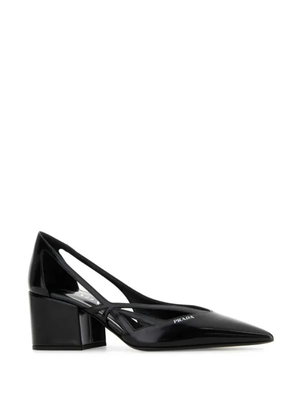 Prada ロゴ パンプス | ブラック | FARFETCH JP