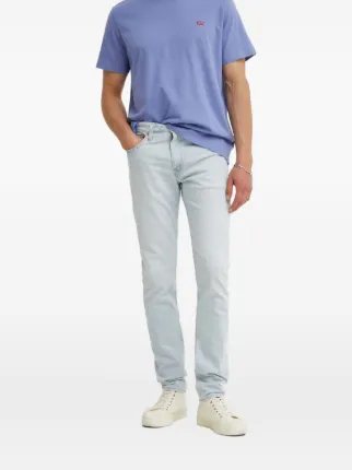 Levi's