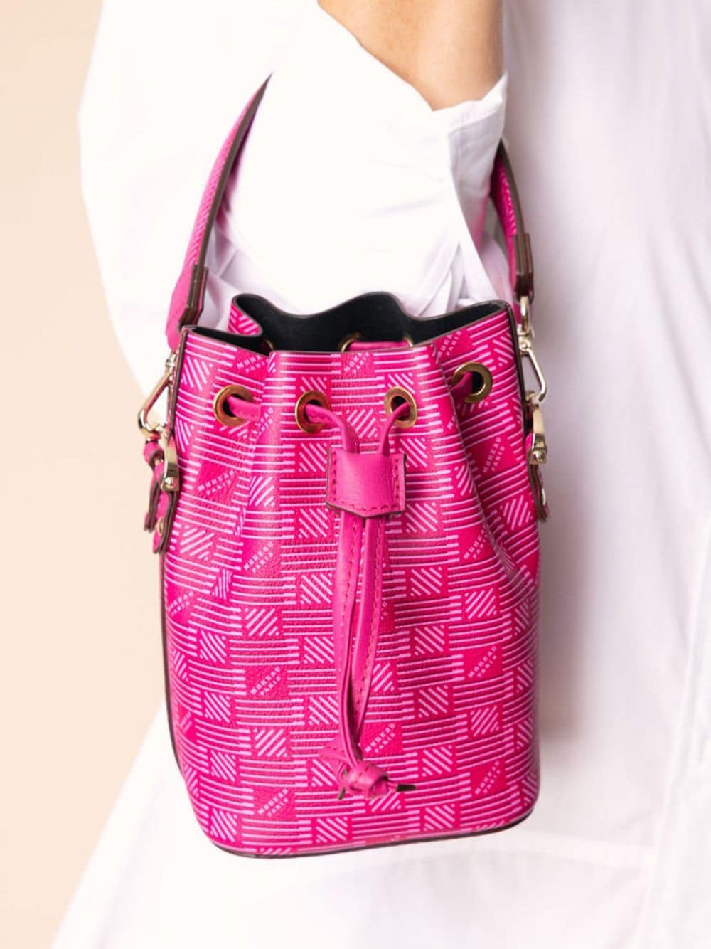 Shop Moreau La Pon Bucket Bag In Pink