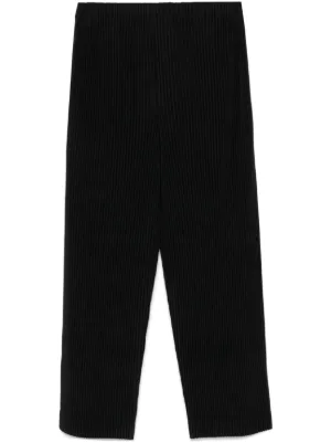 HOMME PLISSÉ ISSEY MIYAKE 黒 テーパードプリーツパンツ HOMME PLISSE ISSEY MIYAKE(オムプリッセイッセイミヤケ) BASIC