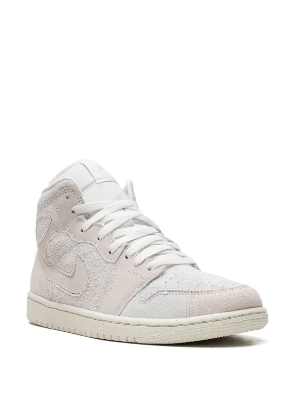 Jordan Air Jordan 1 Mid SE Craft “Pale Ivory” スニーカー