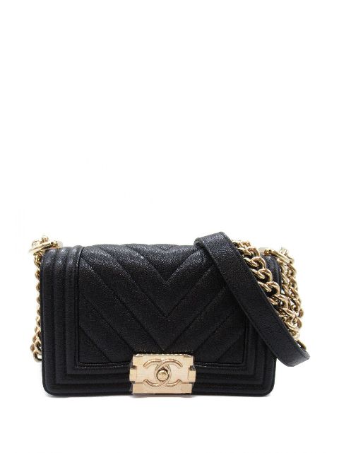 HOT SALE CHANEL 2019 Boy Chanel shoulder bag Women