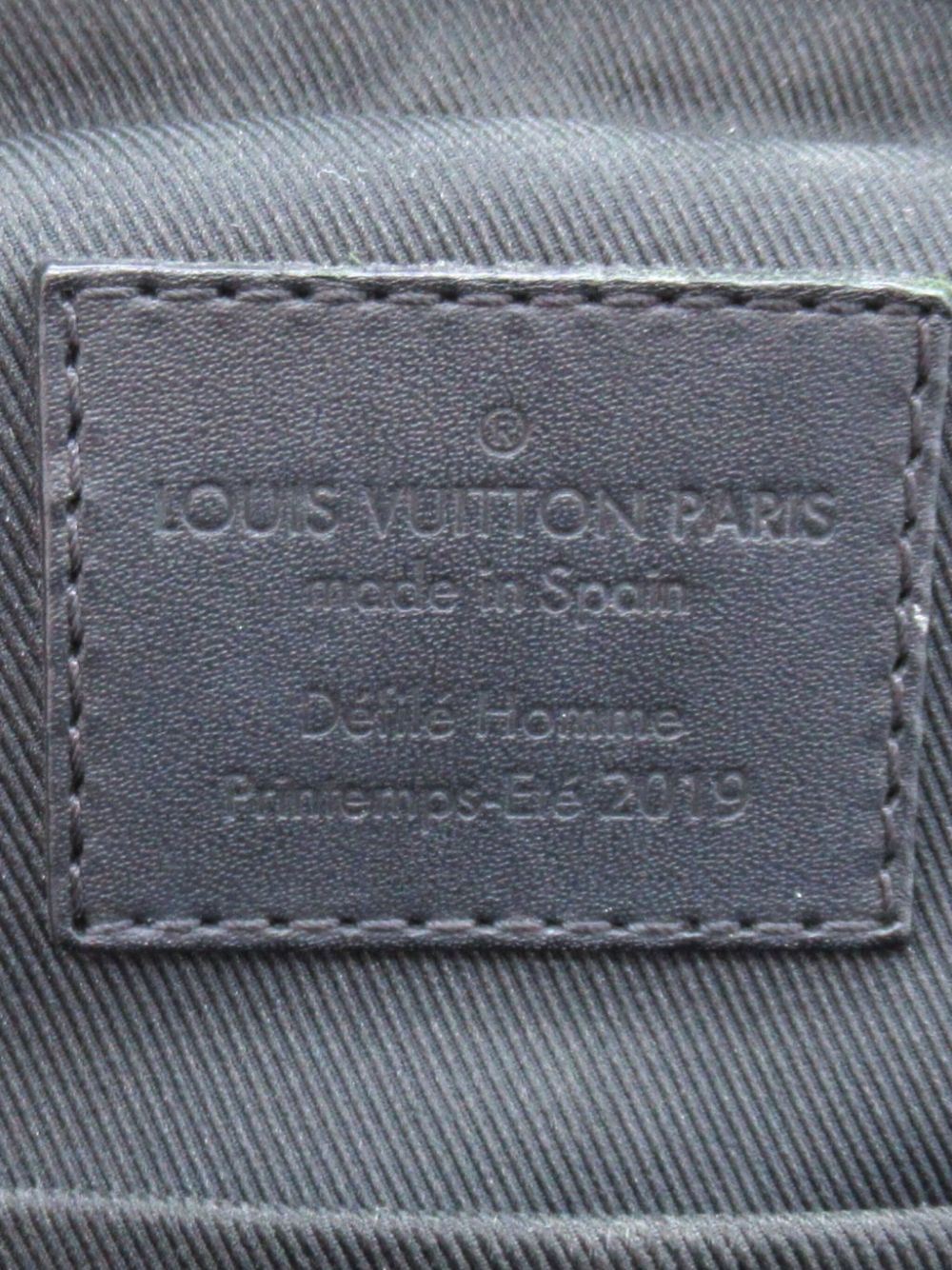 Louis Vuitton Pre-Owned 2018 Solar Ray shoulder bag WOMEN