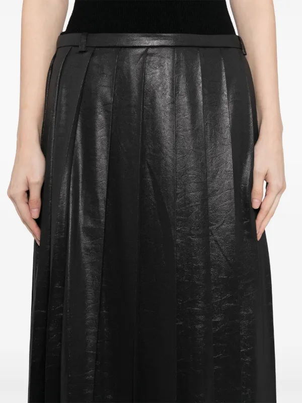 Low Classic Pleated Midi Skirt | Black | FARFETCH GE