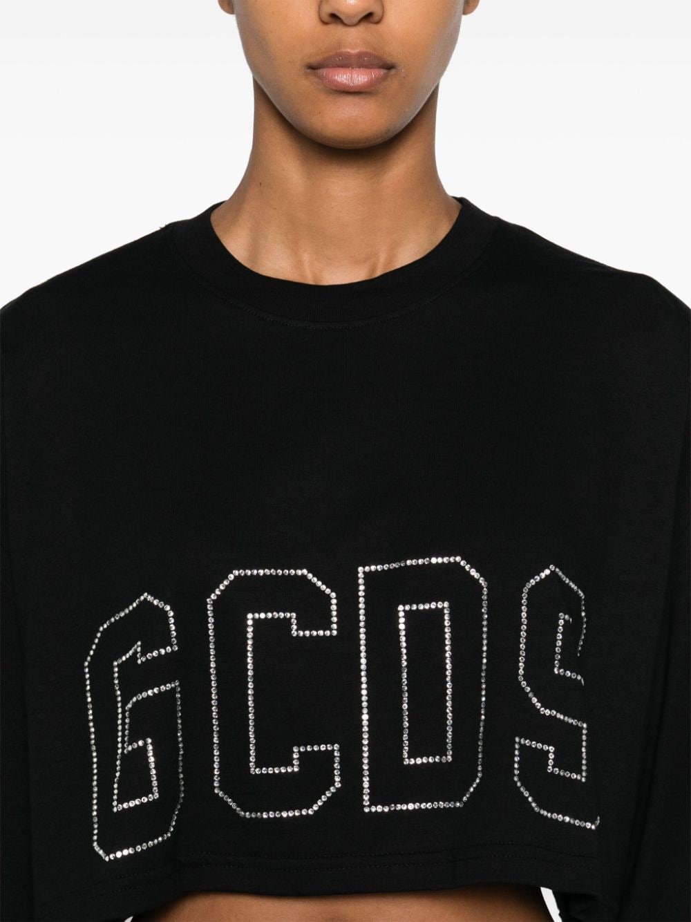 Shop Gcds Crystal-logo T-shirt In Black