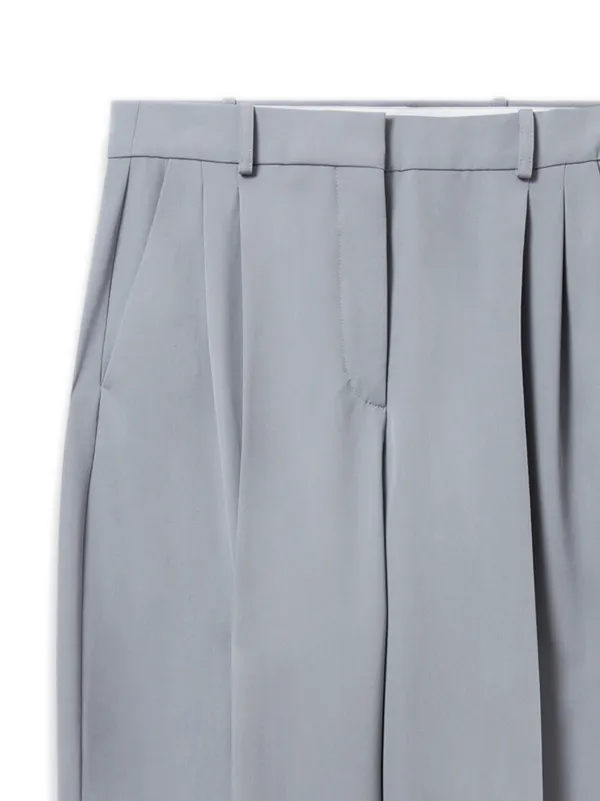 【送料&関税込】Stella McCartney Iconic Cropped Pleated Trou Stella McCartney Iconic Cropped Pleated Trousers | Grey