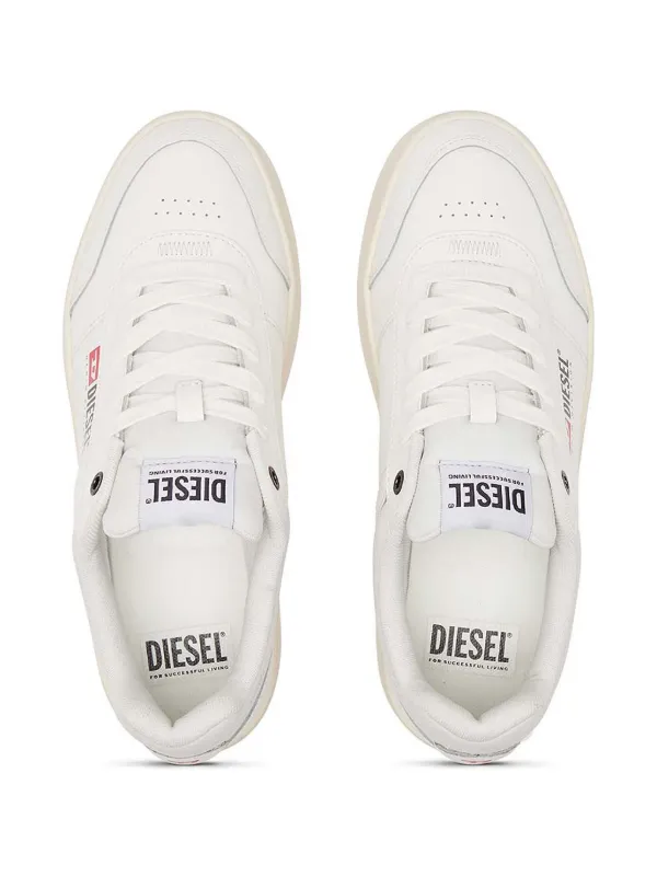 Diesel S-Athene-Retro プラットフォーム スニーカー | ホワイト Diesel S-Athene-Retro プラットフォーム スニーカー | ホワイト