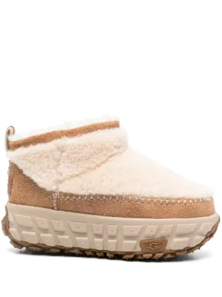 UGG Venture Daze Ultra Mini Cozy ブーツ | ブラウン | FARFETCH JP