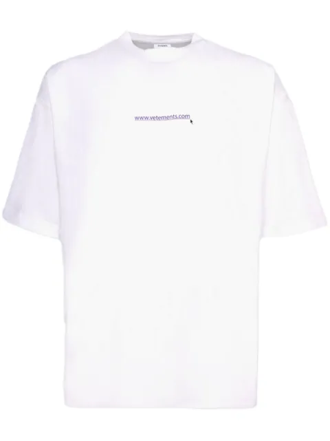VETEMENTS playera Website Logo